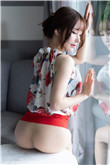 王刚妻子郑艳东